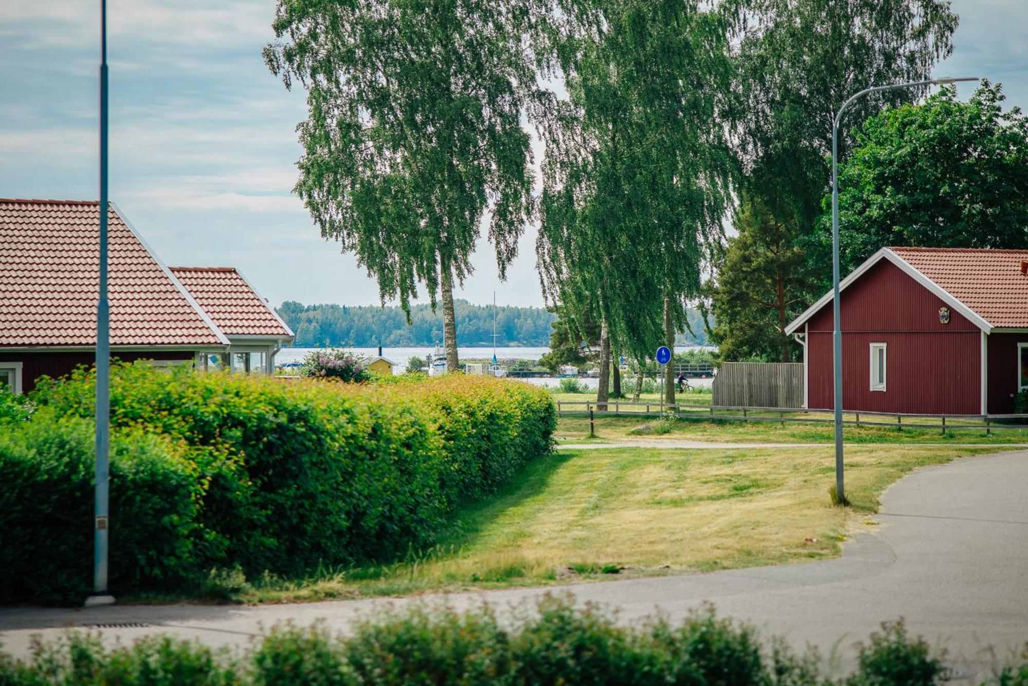 Perssons I Backens Pensionat- Sjoetorps Vandrarhem & Rum Exterior photo